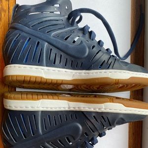 Nike sky hi top wedge 7.5 w navy